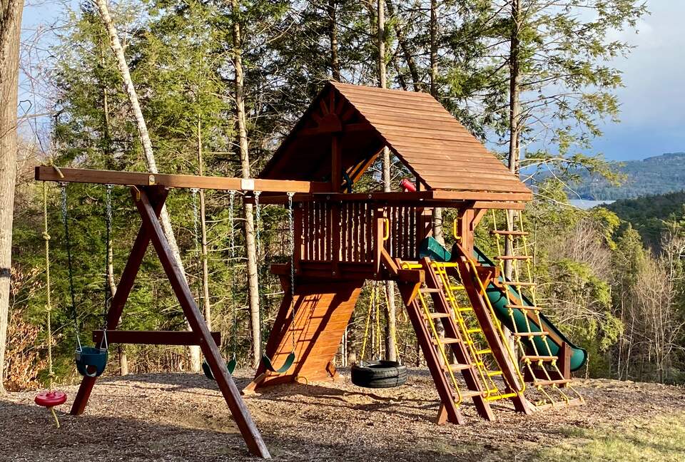 Exquisite Lake George Retreat with Panoramic Views - Diamond Point, New York