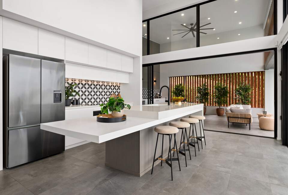 Modern Bonogin Retreat with Heated Pool & Coastal Vistas - Gold Coast, Australia