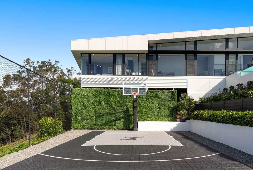 Modern Bonogin Retreat with Heated Pool & Coastal Vistas - Gold Coast, Australia