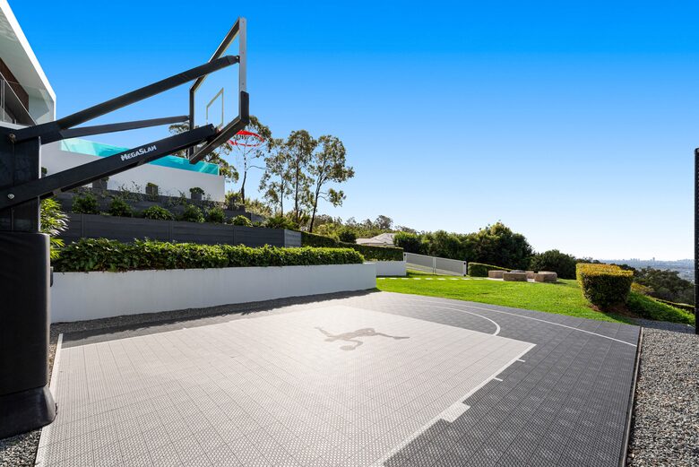 Modern Bonogin Retreat with Heated Pool & Coastal Vistas - Gold Coast, Australia