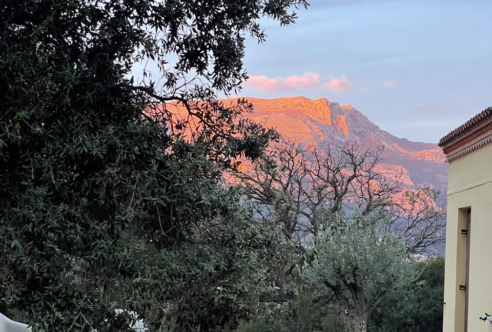 Tasteful Garden Residence with Panoramic Blue Horizons - Siniscola, Italy