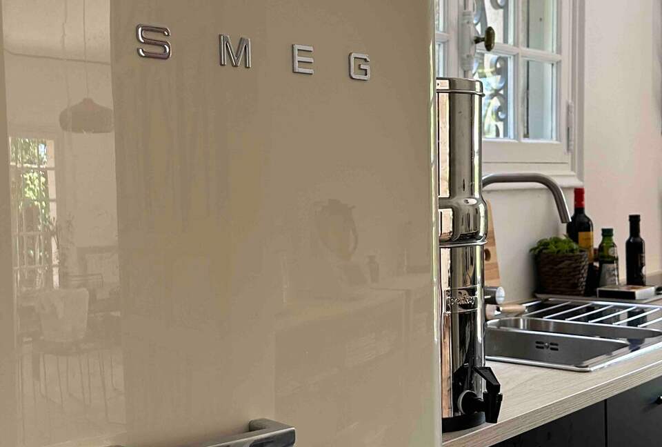 Elegant Provençal Mas with Pool in Mougins - Mougins, France