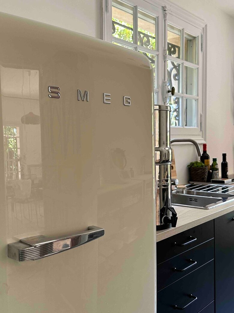 Elegant Provençal Mas with Pool in Mougins - Mougins, France