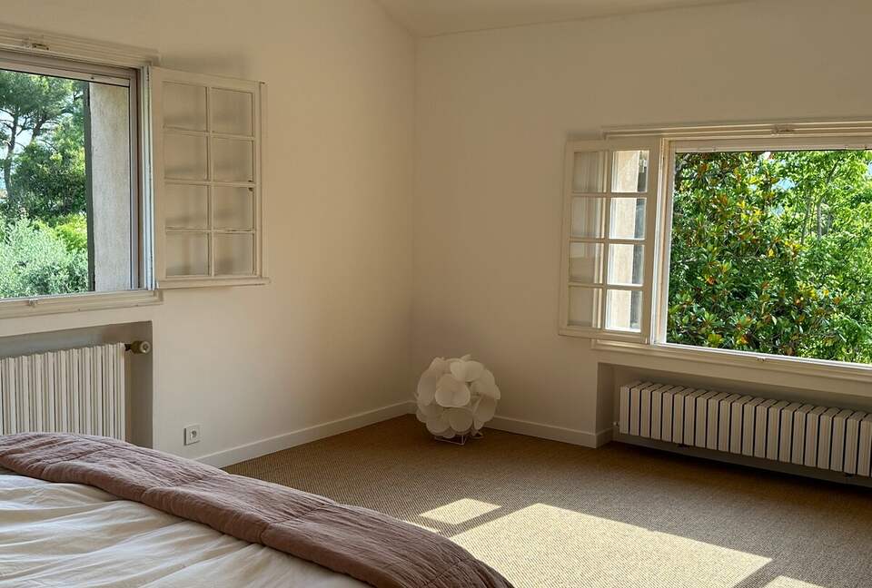 Elegant Provençal Mas with Pool in Mougins - Mougins, France