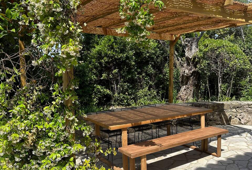 Elegant Provençal Mas with Pool in Mougins - Mougins, France