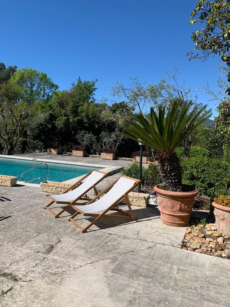 Elegant Provençal Mas with Pool in Mougins - Mougins, France