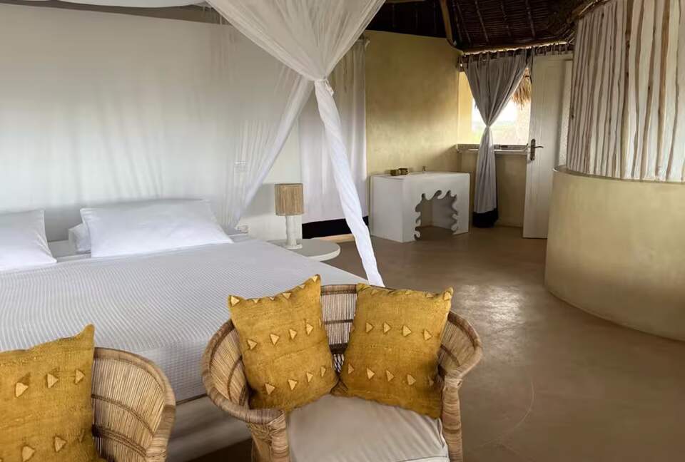 Oceanfront Elegance in the Heart of Watamu - Watamu, Kenya