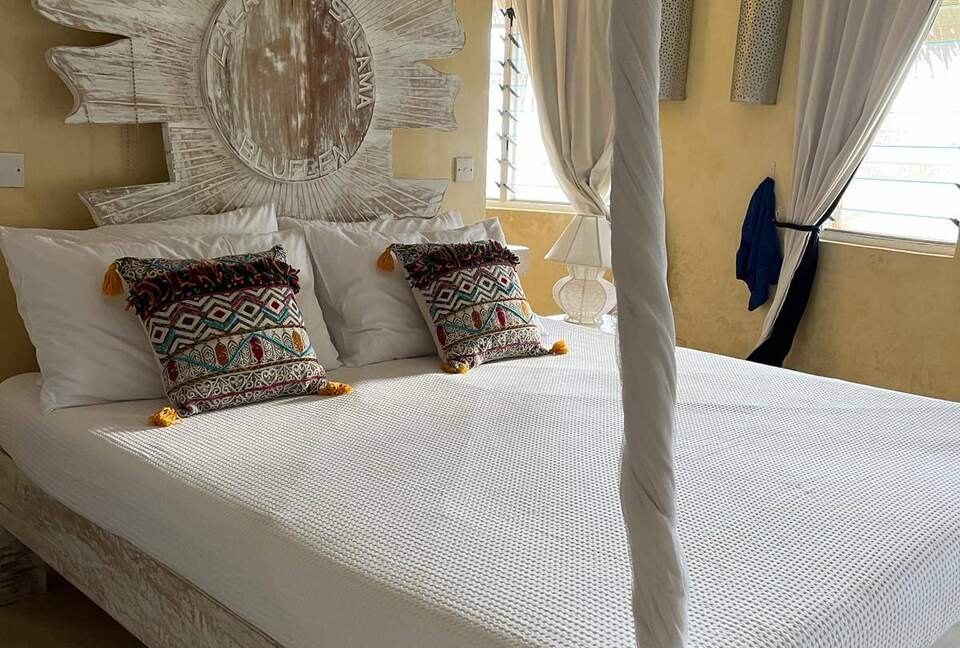 Oceanfront Elegance in the Heart of Watamu - Watamu, Kenya