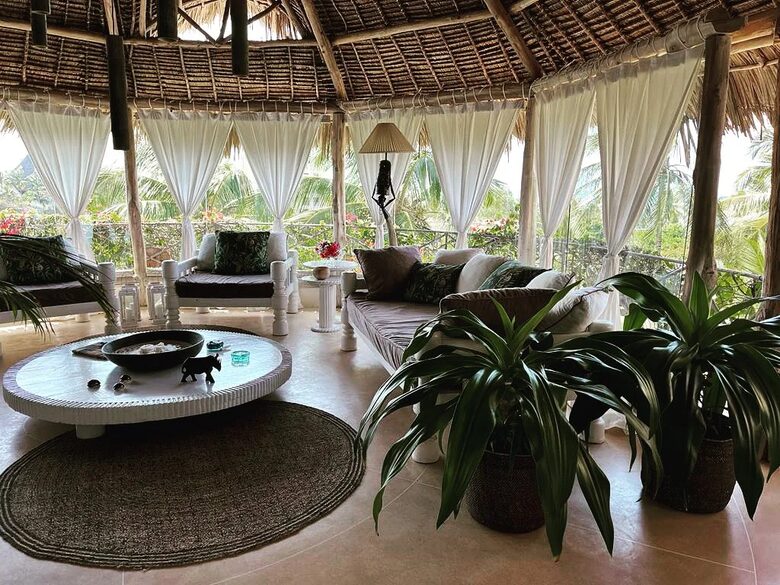 Oceanfront Elegance in the Heart of Watamu - Watamu, Kenya