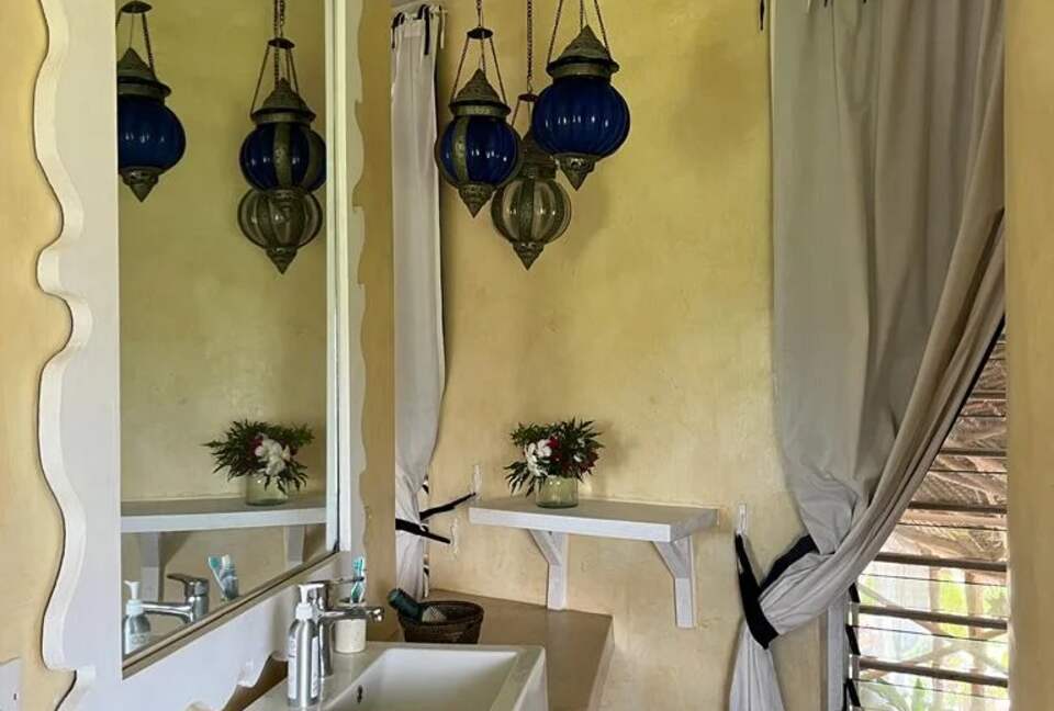 Oceanfront Elegance in the Heart of Watamu - Watamu, Kenya