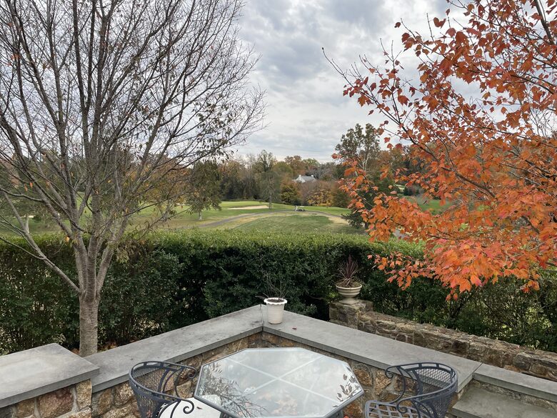 Luxury Private Charlottesville Golf Retreat with Blue Ridge Mountain Views. - Charlottesville, Virginia