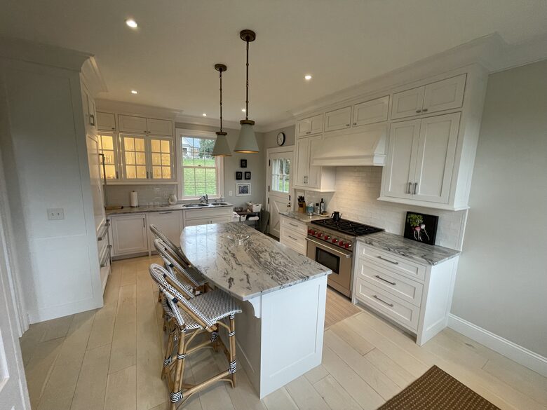 Luxury Private Charlottesville Golf Retreat with Blue Ridge Mountain Views. - Charlottesville, Virginia