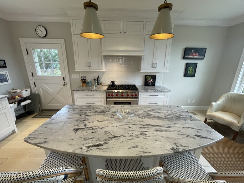 Luxury Private Charlottesville Golf Retreat with Blue Ridge Mountain Views. - Charlottesville, Virginia