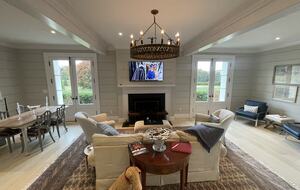 Luxury Charlottesville Retreat near UVA and Monticello with Golf and Mountain Views. - Charlottesville, Virginia