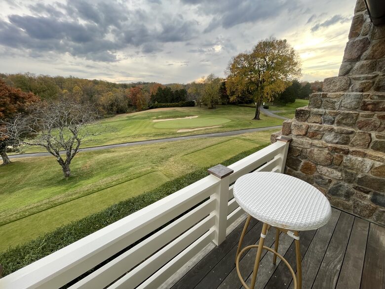 Luxury Private Charlottesville Golf Retreat with Blue Ridge Mountain Views. - Charlottesville, Virginia