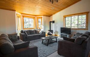 Modern Mountain Escape Minutes from Lake Granby - Grand Lake, Colorado