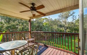 Charming Two-Story Treehouse Near Tampa Bay & Clearwater Beaches - Tampa, Florida
