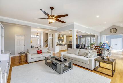 Elegant Waterfront Haven on Little Greenwood Creek - Grasonville, Maryland