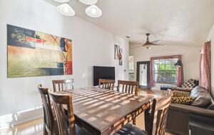 Charming Two-Story Treehouse Near Tampa Bay & Clearwater Beaches - Tampa, Florida