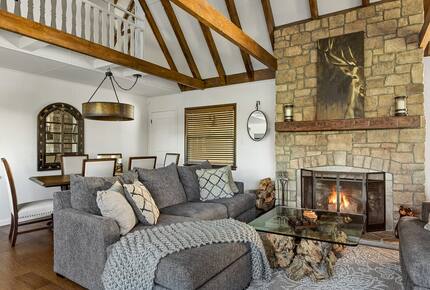 Modern Lake Arrowhead Escape With Stunning Water Views - Lake Arrowhead, California