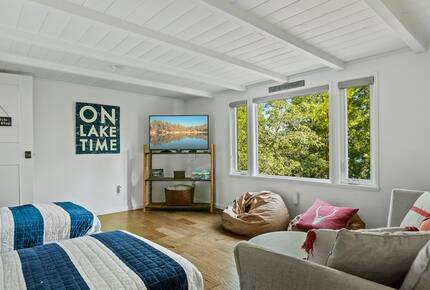 Modern Lake Arrowhead Escape With Stunning Water Views - Lake Arrowhead, California