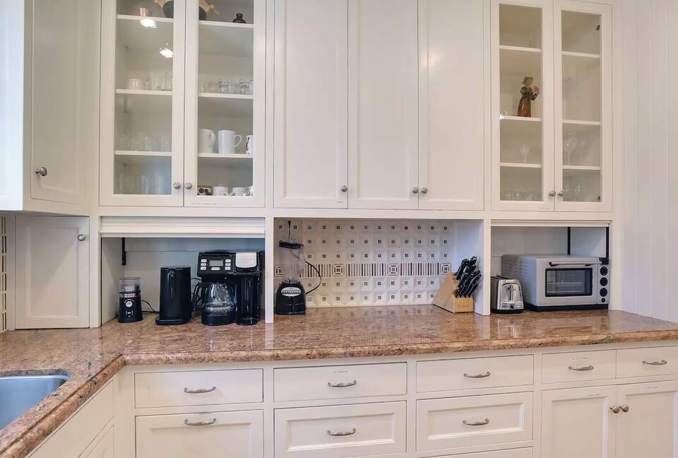 Funk Zone Escape | Stylish Santa Barbara Home Two Blocks from the Beach - Santa Barbara, California