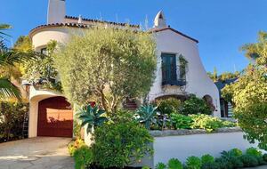 Funk Zone Escape | Stylish Santa Barbara Home Two Blocks from the Beach - Santa Barbara, California