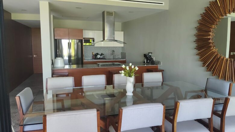 ADHARA - Acapulco de Juarez, Mexico