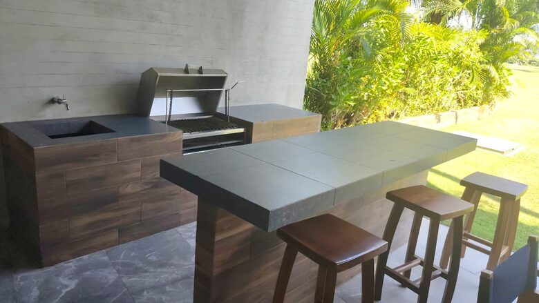 ADHARA - Acapulco de Juarez, Mexico