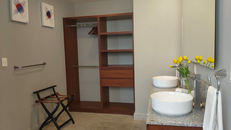 ADHARA - Acapulco de Juarez, Mexico