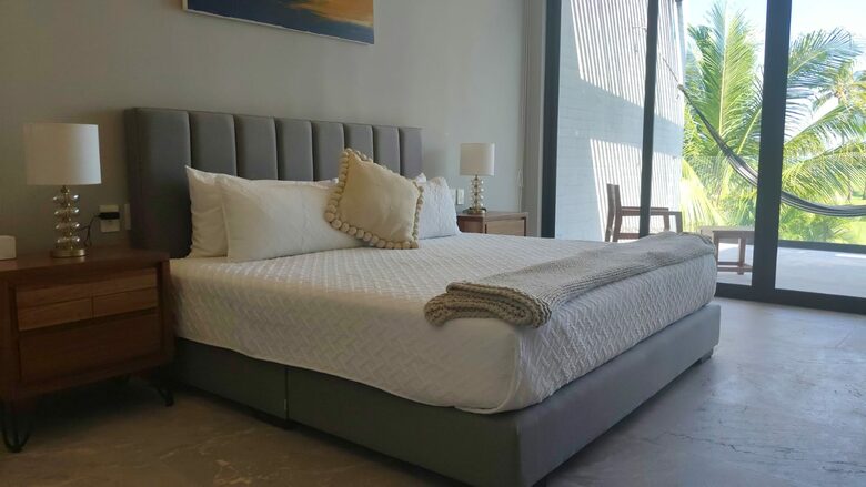 ADHARA - Acapulco de Juarez, Mexico