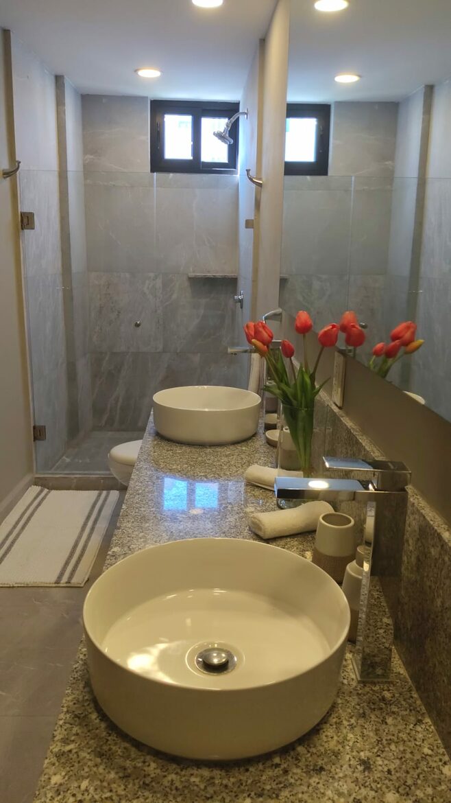 ADHARA - Acapulco de Juarez, Mexico