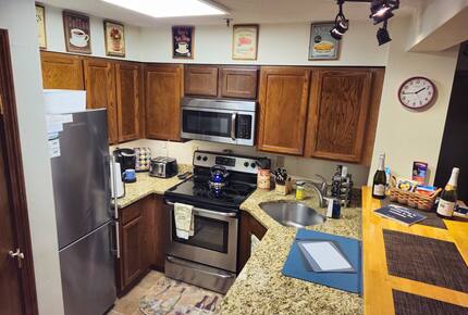 Luxury Retreat at Killington Base with Pool, Spa & Shuttle to Lifts - Killington, Vermont