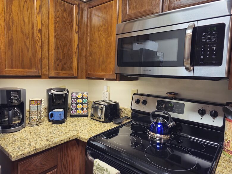 Luxury Retreat at Killington Base with Pool, Spa & Shuttle to Lifts - Killington, Vermont