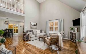 Modern Country Escape Near Arrington Vineyards & Franklin - College Grove, Tennessee