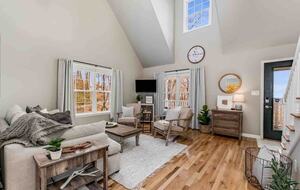 Modern Country Escape Near Arrington Vineyards & Franklin - College Grove, Tennessee