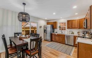 Modern Country Escape Near Arrington Vineyards & Franklin - College Grove, Tennessee