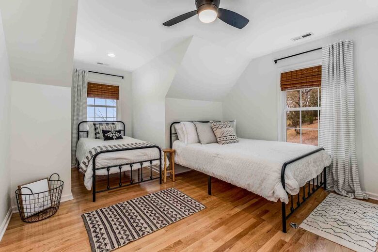 Modern Country Escape Near Arrington Vineyards & Franklin - College Grove, Tennessee