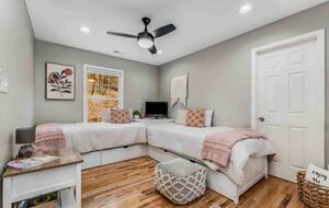 Modern Country Escape Near Arrington Vineyards & Franklin - College Grove, Tennessee