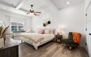 Barefoot Bay Getaway | Stylish Lake Home Near Downtown Winchester - Winchester, Tennessee