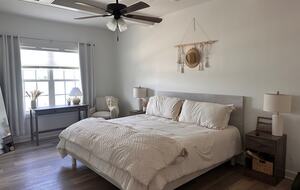 Barefoot Bay Getaway | Stylish Lake Home Near Downtown Winchester - Winchester, Tennessee