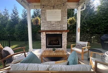 Barefoot Bay Getaway | Stylish Lake Home Near Downtown Winchester - Winchester, Tennessee