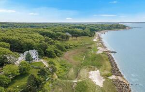 Elegant Coastal Estate on Indian Neck Peninsula - Wareham, Massachusetts