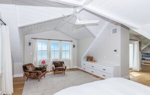 Elegant Coastal Estate on Indian Neck Peninsula - Wareham, Massachusetts