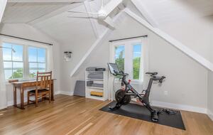 Elegant Coastal Estate on Indian Neck Peninsula - Wareham, Massachusetts