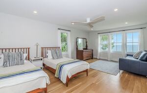 Elegant Coastal Estate on Indian Neck Peninsula - Wareham, Massachusetts