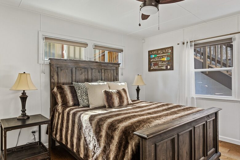 Modern Lake Arrowhead Escape With Stunning Water Views - Lake Arrowhead, California