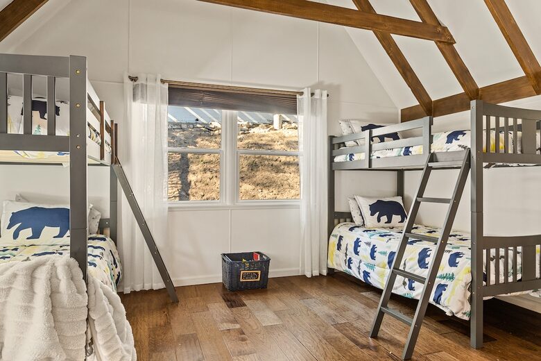 Modern Lake Arrowhead Escape With Stunning Water Views - Lake Arrowhead, California