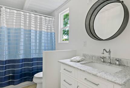 Modern Lake Arrowhead Escape With Stunning Water Views - Lake Arrowhead, California