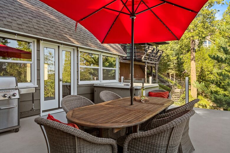 Modern Lake Arrowhead Escape With Stunning Water Views - Lake Arrowhead, California